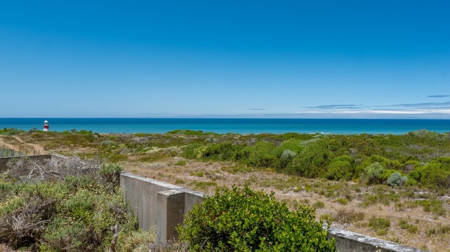 5 Bedroom Property for Sale in Agulhas Western Cape